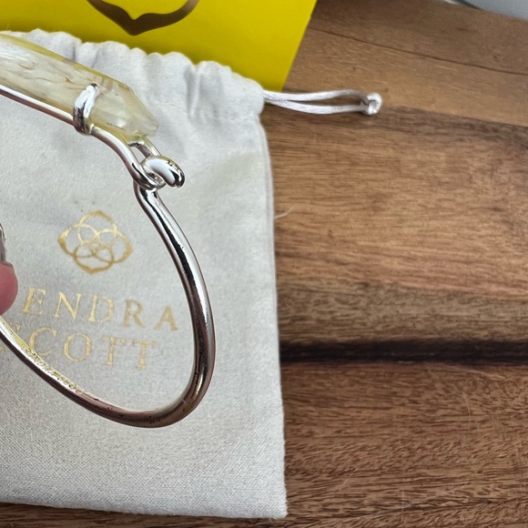 NWT Kendra Scott Collins Cuff - Picture 13 of 17